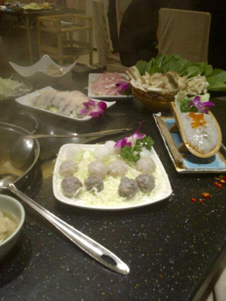 251492_1879179383145_2764238_n